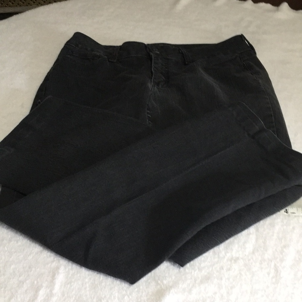 Riders by Lee mid-rise boot cut zip & button front black jeans size 10P